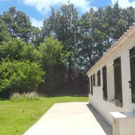 Maison Spacieuse A Avec Jardin Et Terrasse Semesterbostad