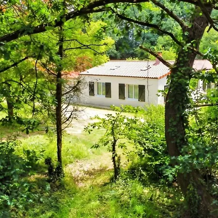 Maison Spacieuse A Avec Jardin Et Terrasse Vakantiehuis *