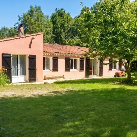 Ferienhaus Maison Spacieuse A Avec Jardin Et Terrasse Venansault