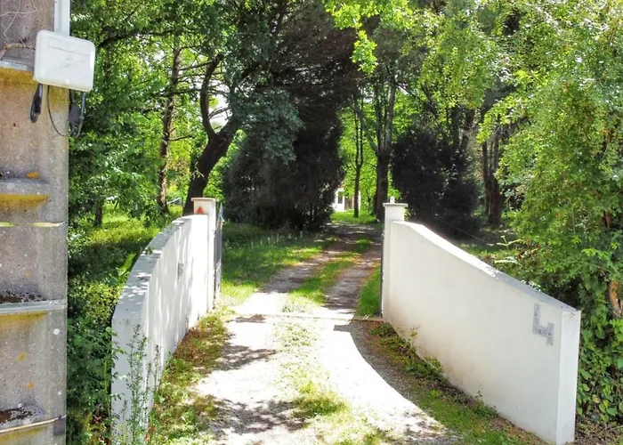Maison Spacieuse A Avec Jardin Et Terrasse * Venansault