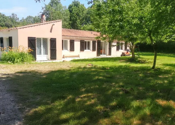 Сasa de vacaciones Maison Spacieuse A Avec Jardin Et Terrasse *